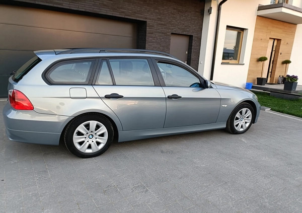 BMW Seria 3 cena 16950 przebieg: 271000, rok produkcji 2006 z Malbork małe 254